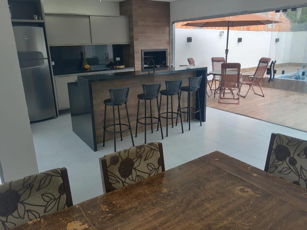 Casa Ampla E Espacosa A 200M Do Mar! Guaratuba Zewnętrze zdjęcie